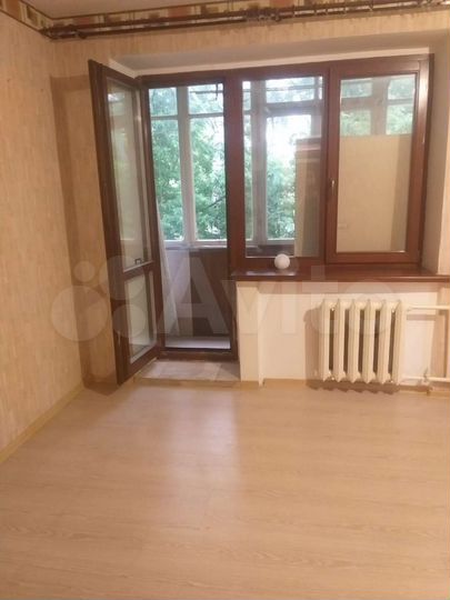 3-к. квартира, 63 м², 3/5 эт.