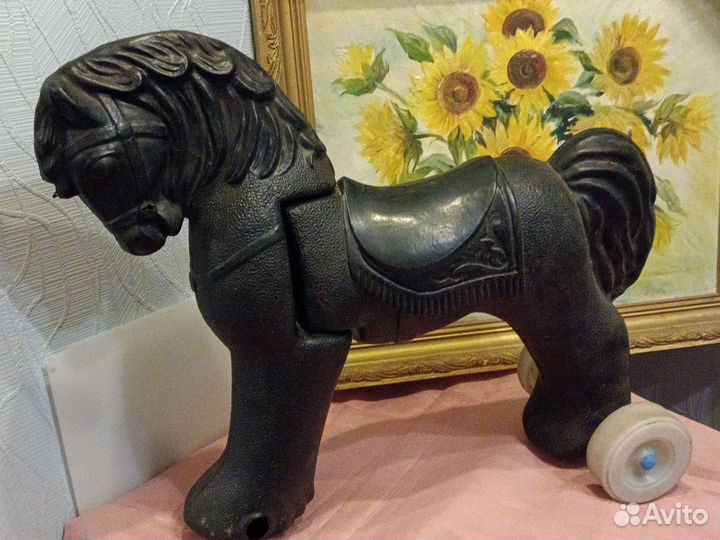 Игрушка СССР Конь - каталка