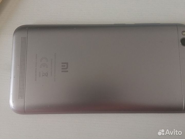 Телефон Xiaomi Redmi 5A