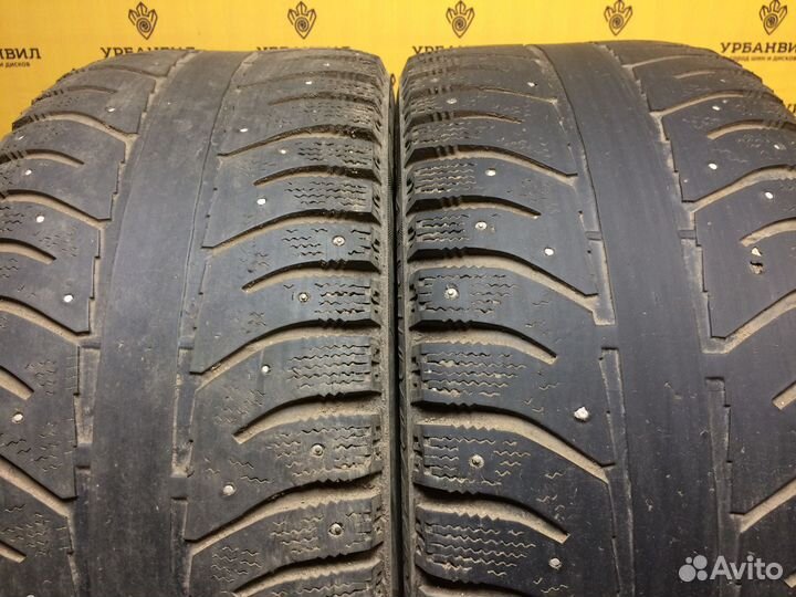Bridgestone Ice Cruiser 7000 245/45 R17 99T