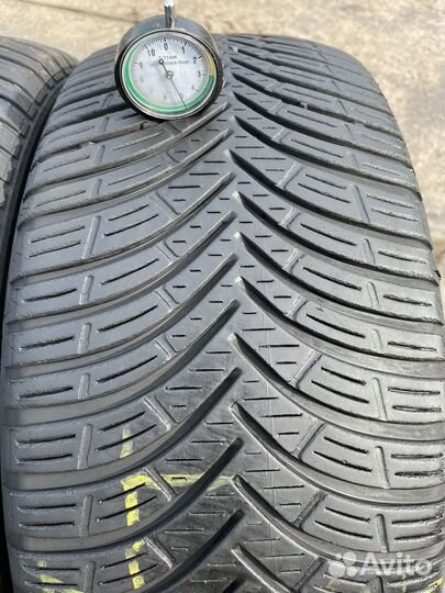 Kleber Quadraxer 2 215/50 R17