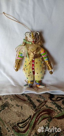 Новогодние елочные игрушки