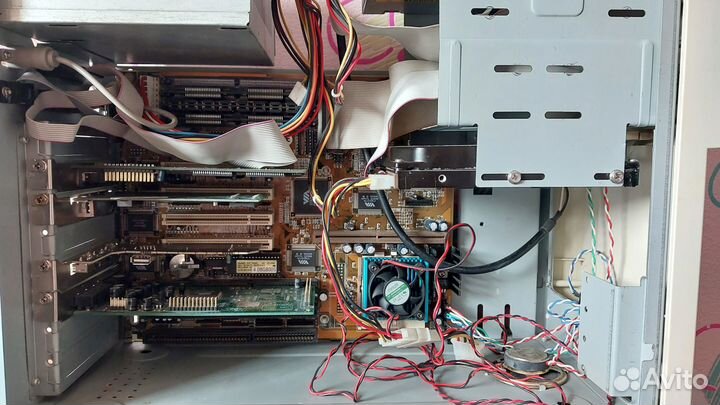 Ретро системный блок Intel Pentium 133MHz