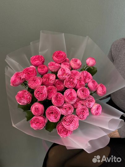 Розы кустовые пионовидные