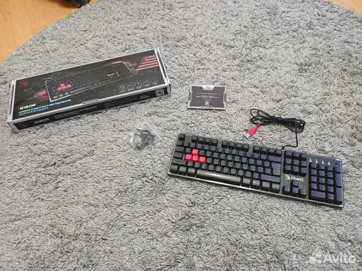 Игровая клавиатура с подсветкой Bloody B180R