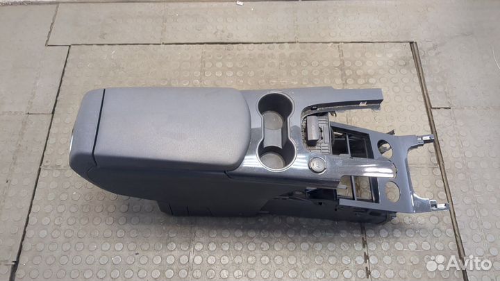 Консоль салона Peugeot 3008, 2011