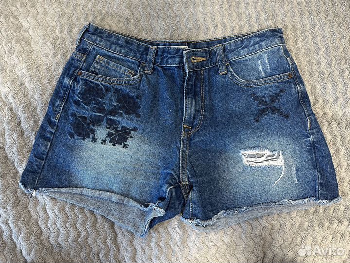 Шорты джинсовые