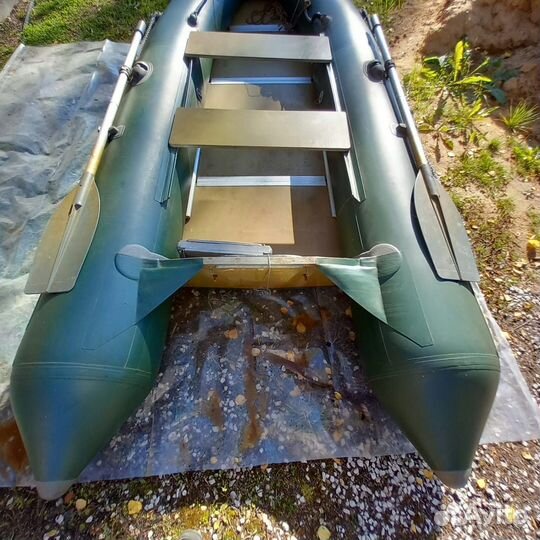 Продаю лодку