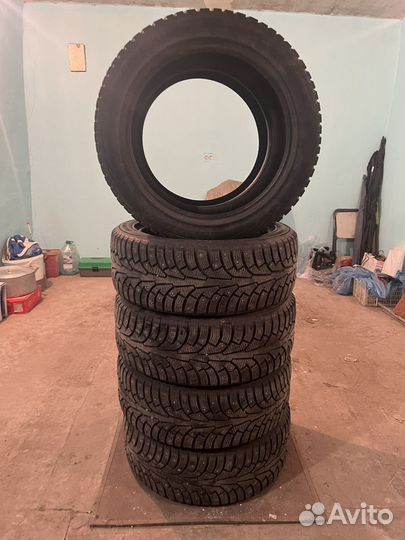 Nokian Tyres Hakkapeliitta 5 215/50 R17 95T