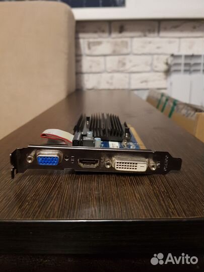 Видеокарта HD6450 1GB