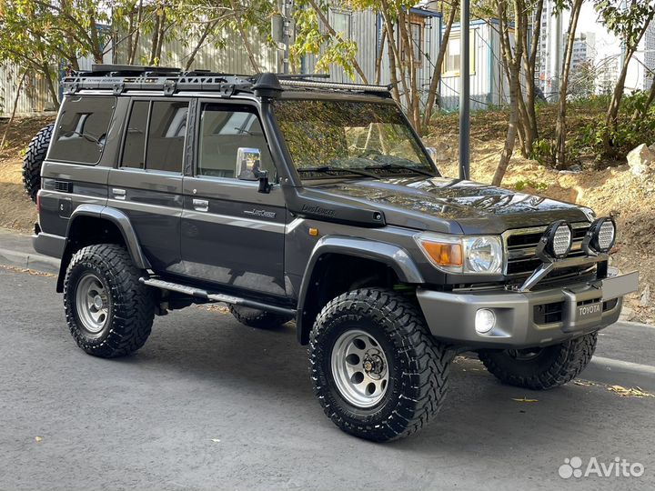 Toyota Land Cruiser 4.2 МТ, 2011, 199 000 км