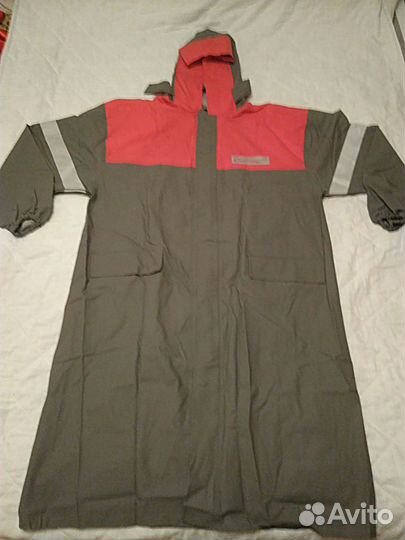 Плащ прорезиненный, новый 52 размер