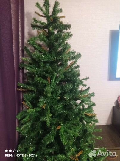 Елка искусственная