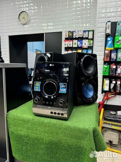 Музыкальный центр LG RBD 156