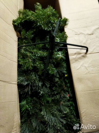 Ель искусственная 210
