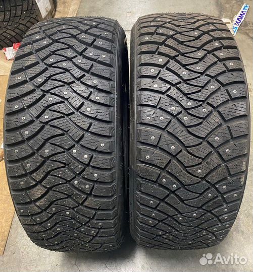 Dunlop SP Winter Ice 03 235/45 R18 98T