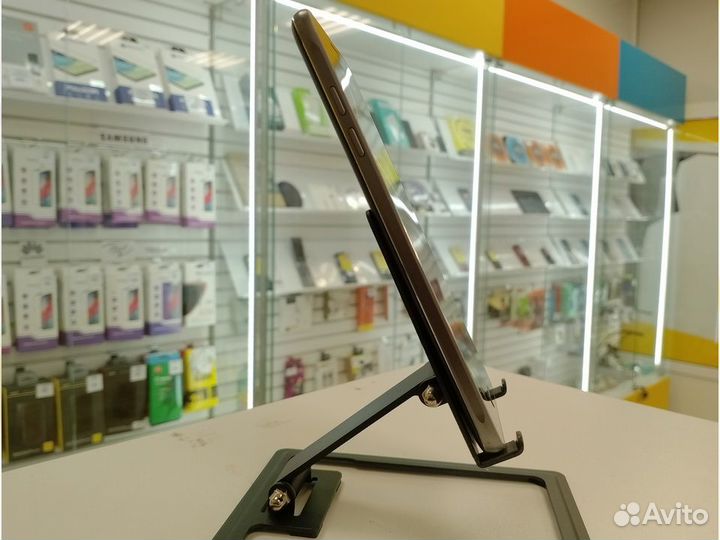 Samsung Galaxy J7 (2016)