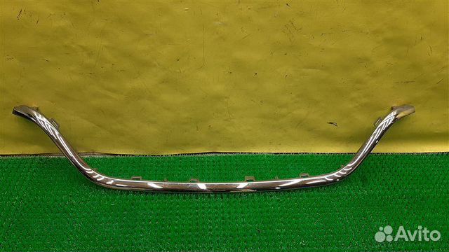 Молдинг решетки радиатора Renault Logan L8 2014