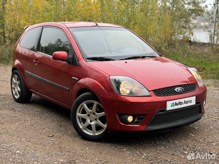 Ford Fiesta 1.6 МТ, 2006, 200 000 км