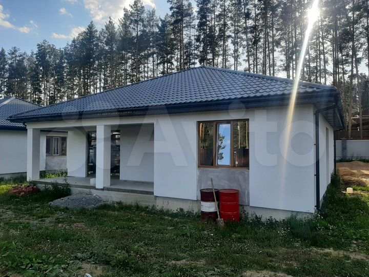Коттедж 107 м² на участке 7 сот.