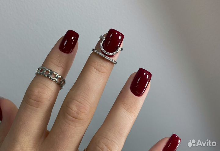 Маникюр,педикюр