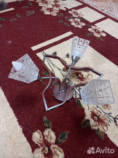 Люстра потолочная бу