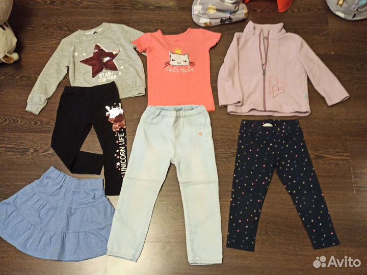 Пакет одежды на девочку размер 98