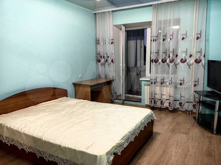 2-к. квартира, 80 м², 5/9 эт.