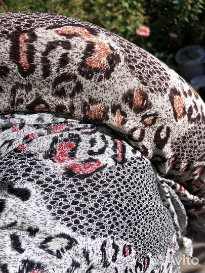 Ткань сетка с рисунком