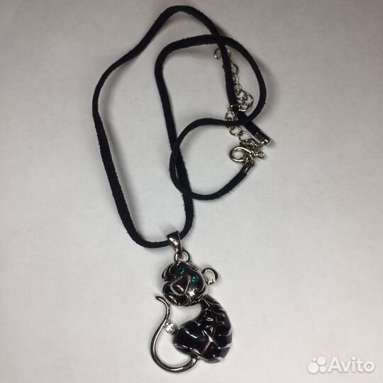 Браслеты, серьги, колье, цепочки, кулон