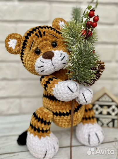 Тигренок вязаный