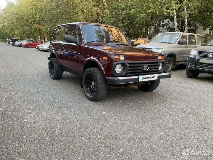 LADA 4x4 (Нива) 1.7 МТ, 2010, 66 000 км