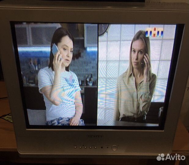 Телевизор samsung