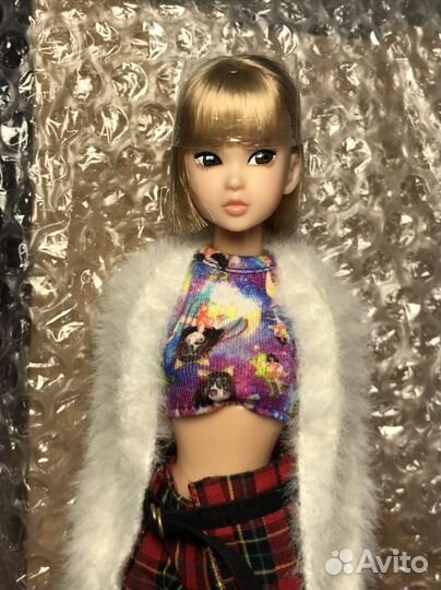 Кукла момоко нюд