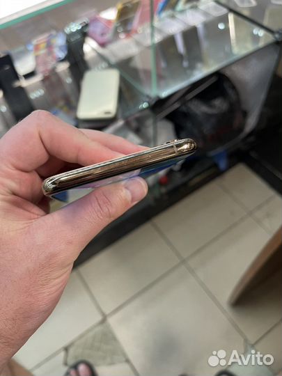 iPhone xs max 64gb