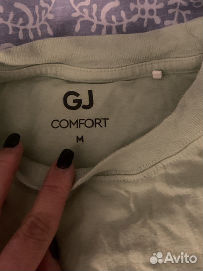 Футболка женская