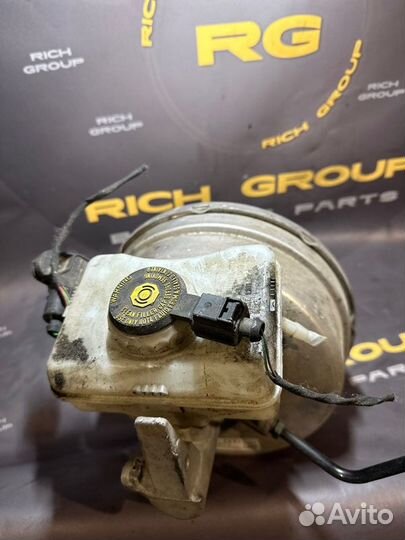 Главный тормозной цилиндр Audi A6 4G2 cglc 2013