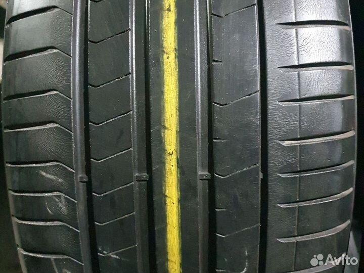 Pirelli P Zero PZ4 315/35 R21 111Y