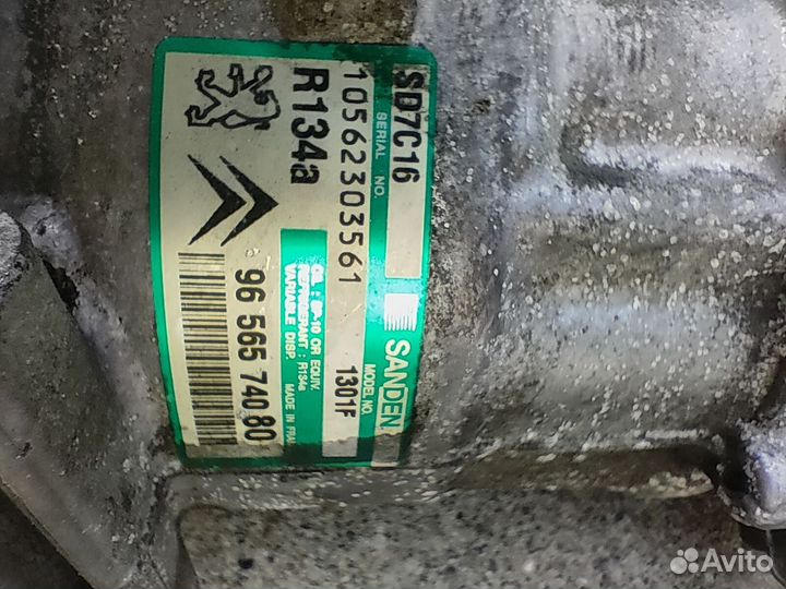 Компрессор кондиционера Peugeot Citroen