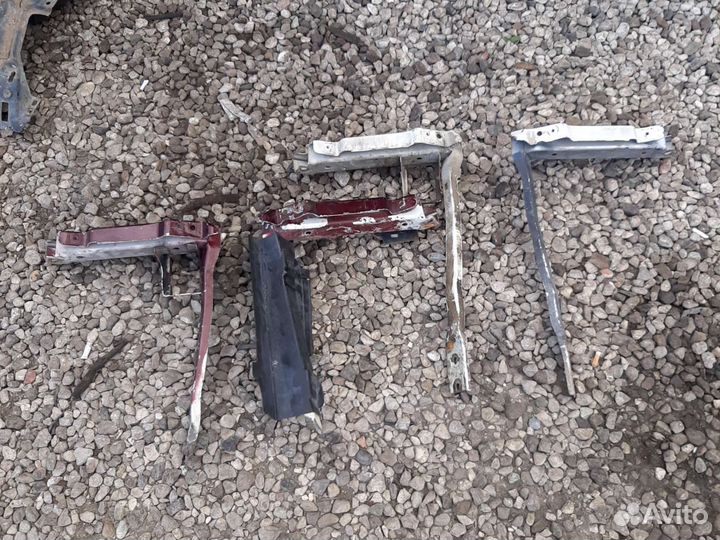 Панель передняя телевизор Фольксваген Т4 T4 косая