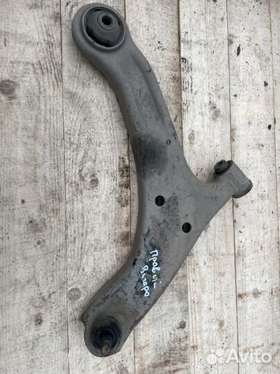 Сузуки витара рычаг передний правый