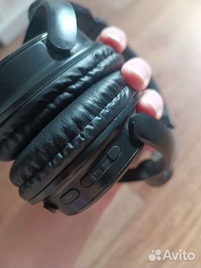 Наушники блютуз