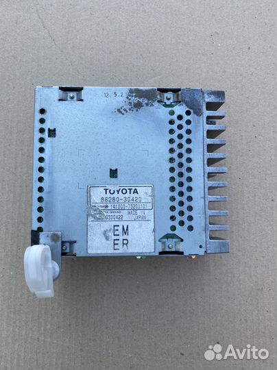 Усилитель звука Toyota Crown S170