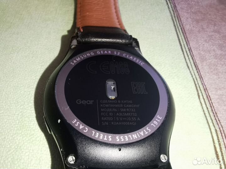 Умные часы Samsung Gear s2 classic