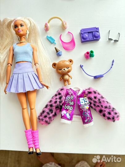 Кукла Barbie Экстра Блондинка с хвостиками GYJ77