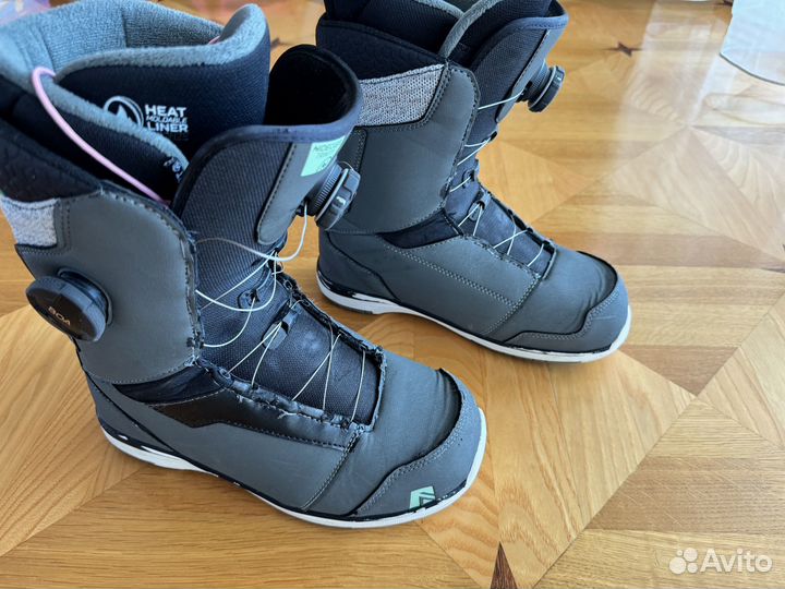 Сноубордические ботинки женские nidecker