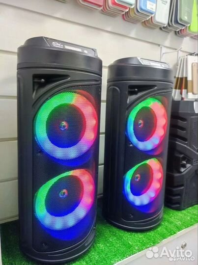 Портативная блютуз колонка Новая