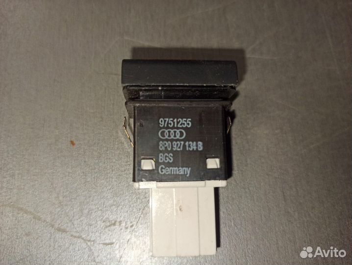 Кнопка ESP OFF Audi A3 8P