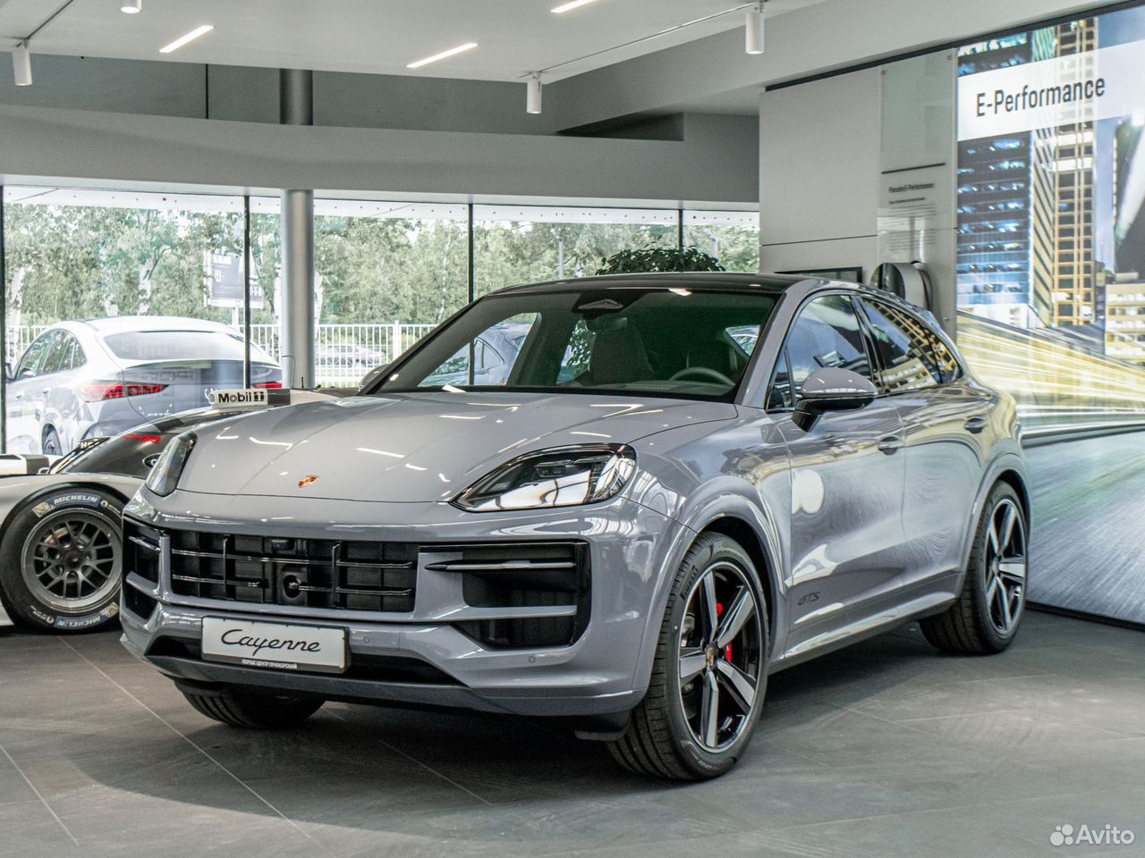 Porsche Cayenne GTS 4.0 AT, 2026