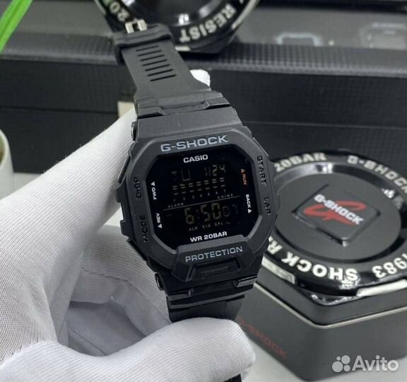 Часы Casio G-Shock G-squad